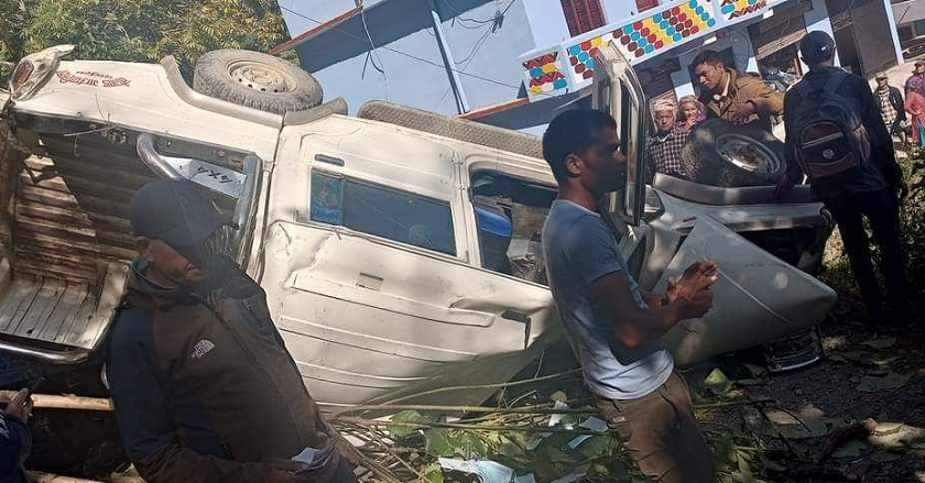 दार्चुलामा गाउँपालिका अध्यक्ष चढेको गाडी दुर्घटना, चालक ठगुन्नाको अवस्था गम्भीर