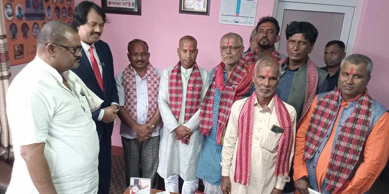 जसपाका तीन केन्द्रीय नेतासहित दर्जनौँ नेता जनमत पार्टीमा प्रवेश