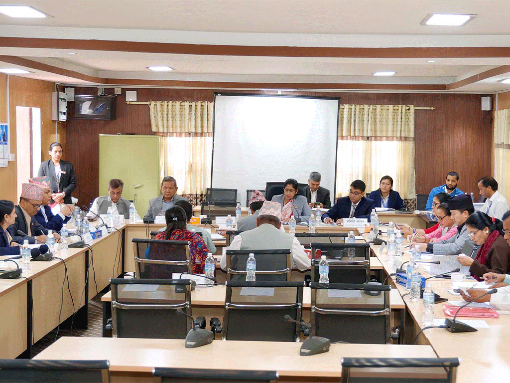 संसदीय समितिको बैठकमा प्रधानमन्त्री ओली अनुपस्थित