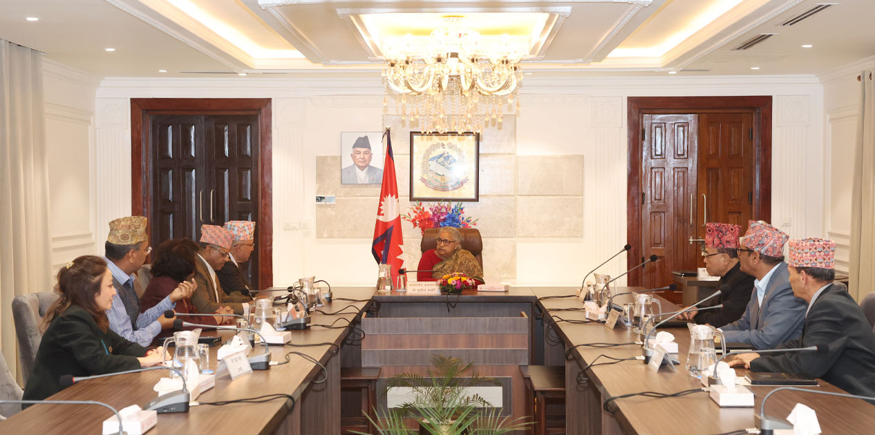 मध्यपूर्वका विमानस्थलमा रहेका नेपालीलाई सोही स्थानमा सुरक्षा सुनिश्चित गर्ने निर्णय