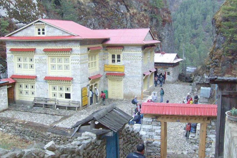 खुम्बु भ्रमणमा पुगेका विदेशी पर्यटक २४ दिनदेखि बेपत्ता