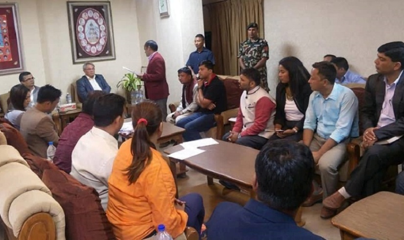विद्यार्थी संगठनले मागे प्रहरी महानिरीक्षक खनालको राजीनामा