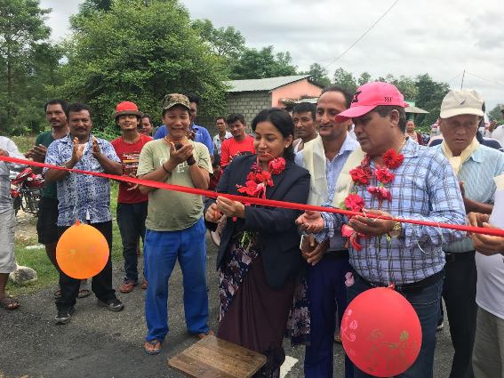 कालोपत्र सडकको महानगर प्रमुख रेनु दाहालबाट उद्घाटन