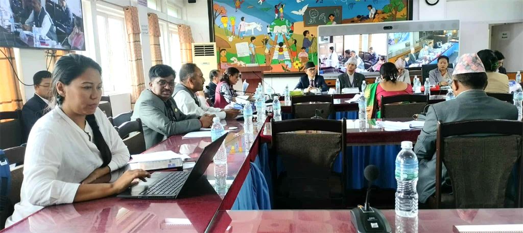 भूमि विधेयकको दफा २ को उपदफा ४ गिरिबन्धु टि स्टेटसँग सम्बन्धित छ : माओवादी सांसद दाहाल