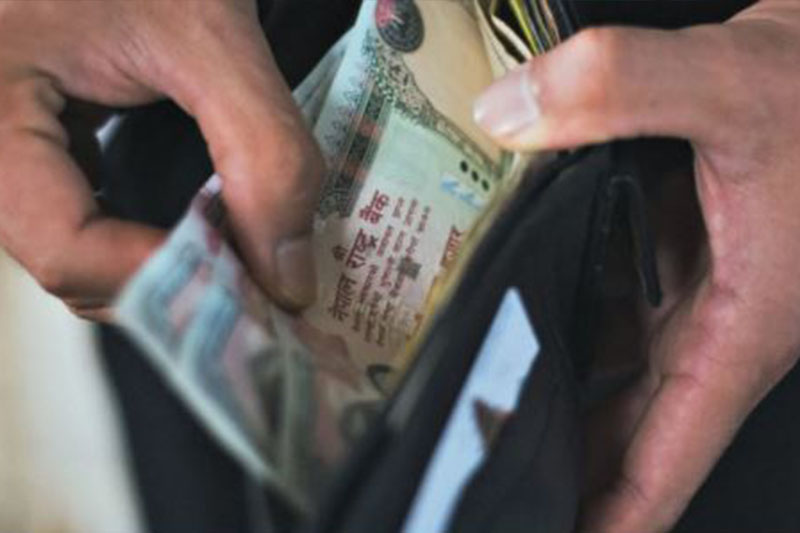 ९० लाखको चिठ्ठाको लोभमा पर्दा २९ लाख गुम्यो