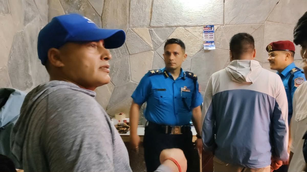 पोखराबाट अनलाइन सट्टेबाजी सञ्चालन गर्ने गिरोहका ८ सदस्य पक्राउ, २० करोडभन्दा बढीको कारोबार