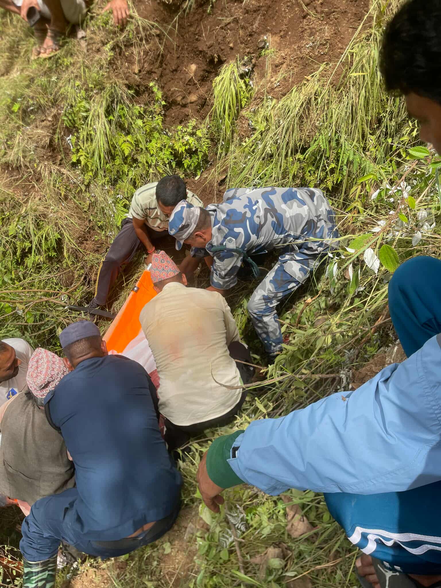 डडेलधुरामा भएको जिप दुर्घटनामा ४ जनाको मृत्यु , ६ जना घाईते