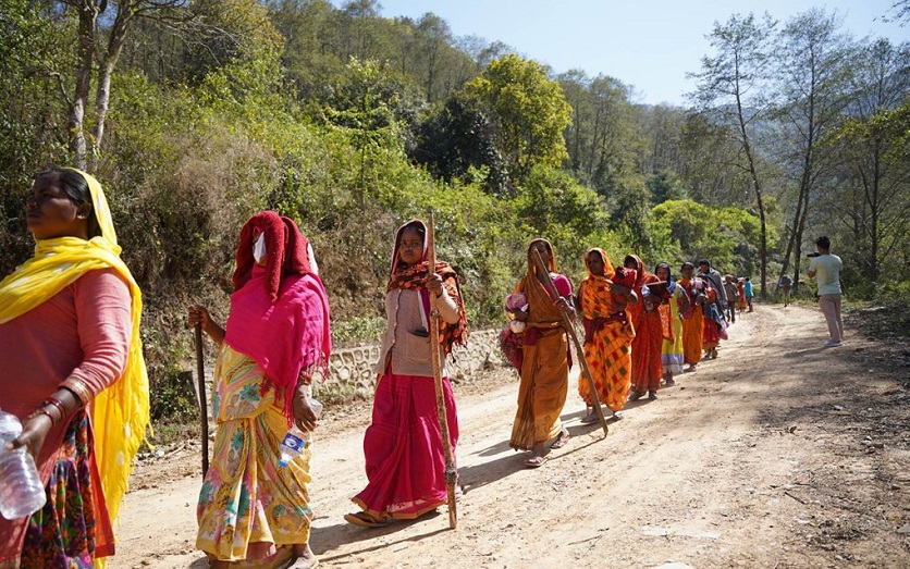 मिटर ब्याज पीडित  ११ दिन पैदलै हिँडेर काठमाडौं आइपुगे