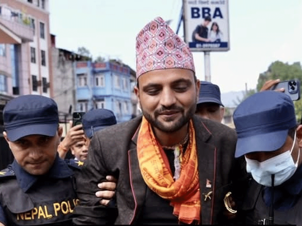 निकोलस भुसाल पक्राउ