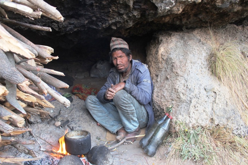 एक वर्षदेखि ओढारकै बास !