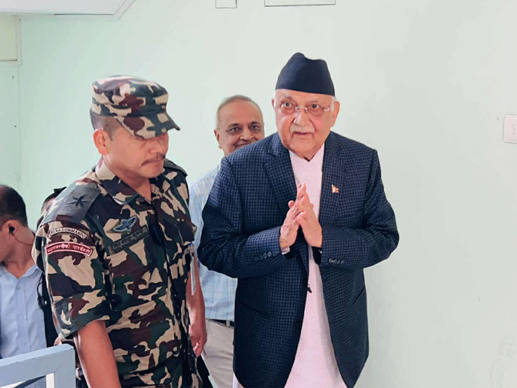 पूर्वराष्ट्रपति भण्डारीलाई भेट्न ओली पनि च्यासलमा