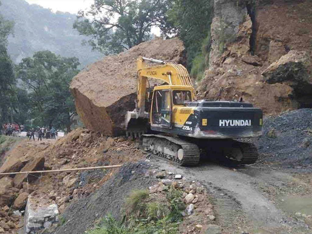 सुक्खा पहिरोले कालीगण्डकी करिडोर अवरुद्ध