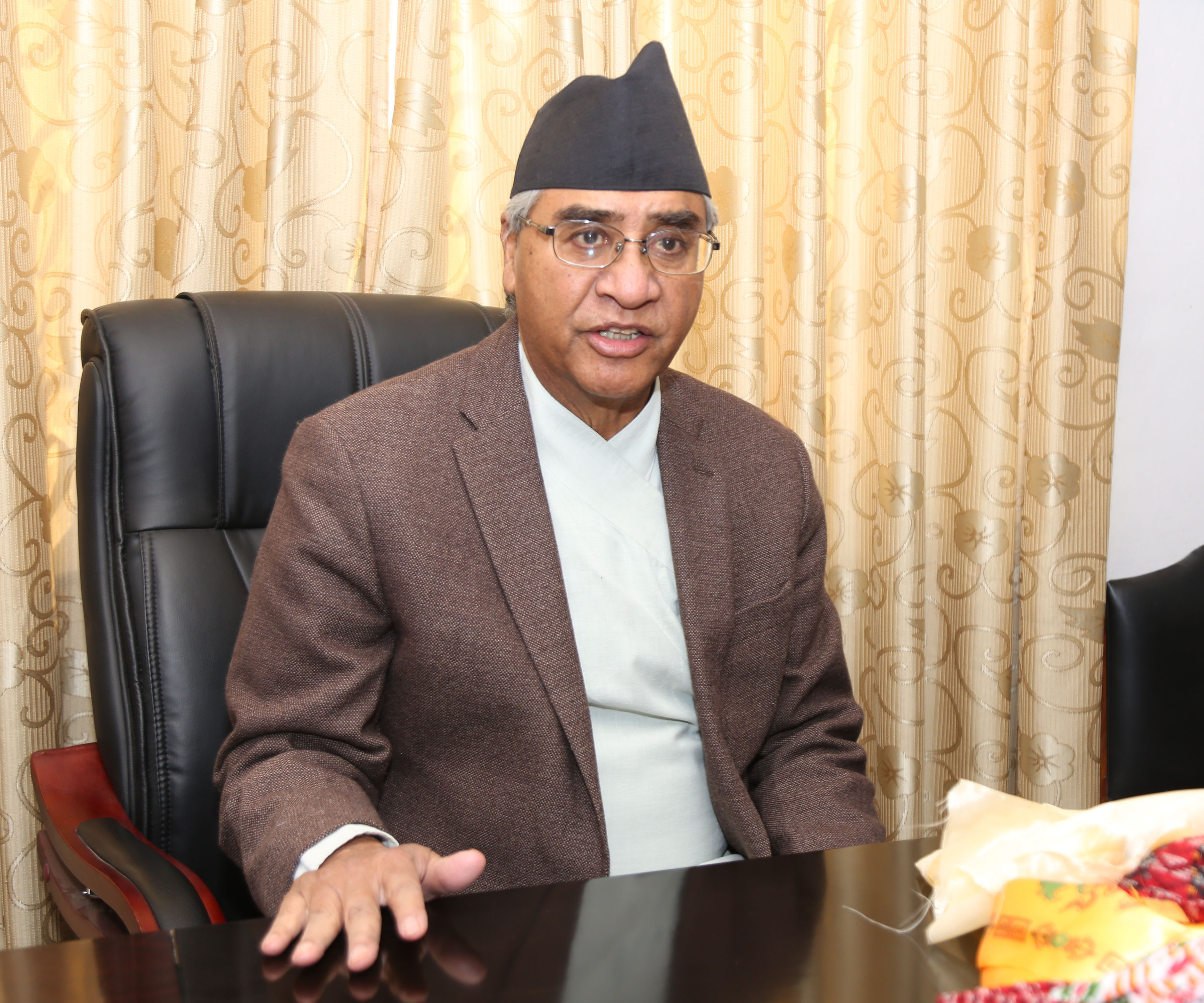 वाइडबडीमा देउवा पनि