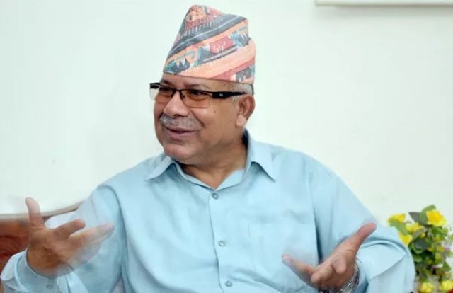 मेहनत गर्ने संस्कार सिकौँ: पूर्वप्रधानमन्त्री नेपाल