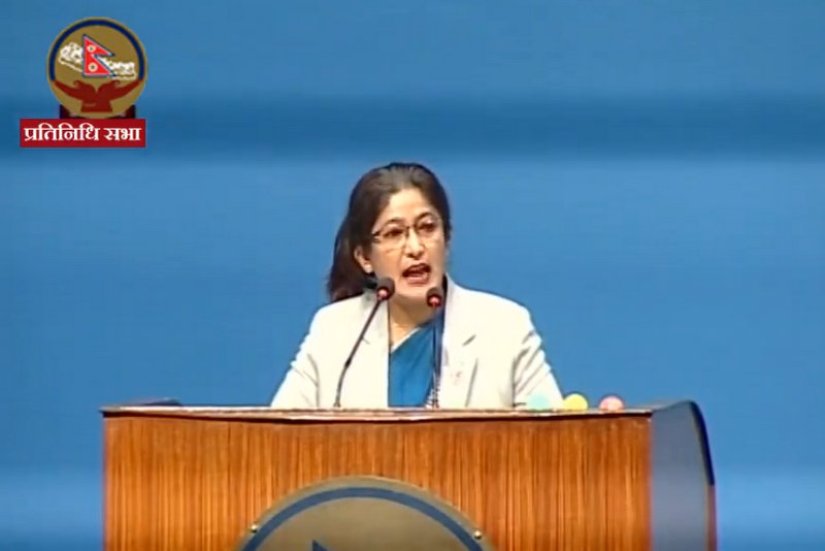 सांसद शाहीको चुनौती, ‘प्रधानमन्त्रीज्यू, स्कुटीमा मास्क नलगाई हिँड्न सक्नुहुन्छ  ?’