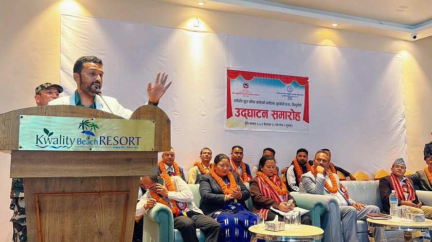 शुद्ध खानेपानी व्यवहारिक हक बन्नेछ: मन्त्री यादव