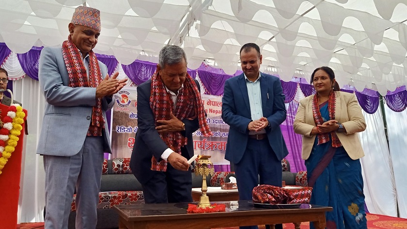 सरकारले प्रेस स्वतन्त्रतामा हस्तक्षेप गरेको छैन : मन्त्री गुरुङ