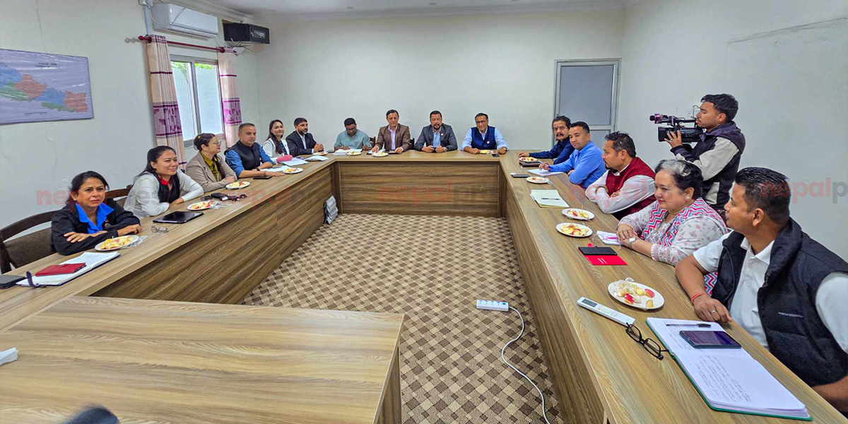 रास्वपाका सांसदले दिए सामूहिक राजीनामा