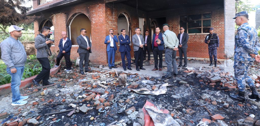 गृहमन्त्रीद्वारा राष्ट्रपतिको निजी निवास निरीक्षण