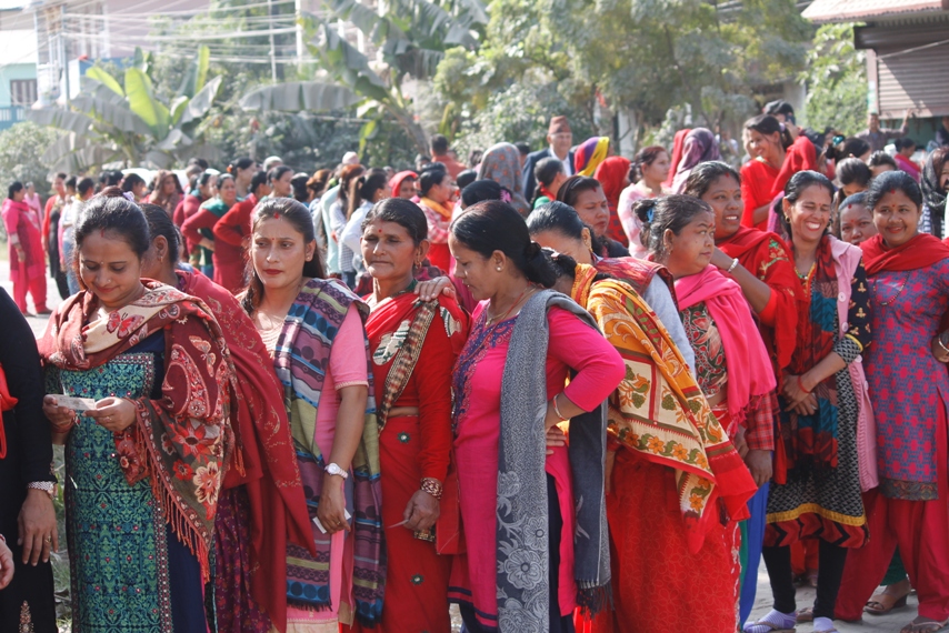 चितवनमा शान्तिपूर्ण रह्यो मतदान (फोटो फिचर)