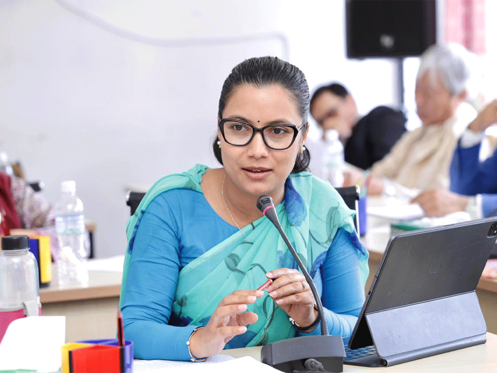 मुद्दा ढिलाइ न्यूनीकरणका लागि अध्ययन कार्यदल गठन गर्ने कानुनमन्त्री गौतमको निर्णय