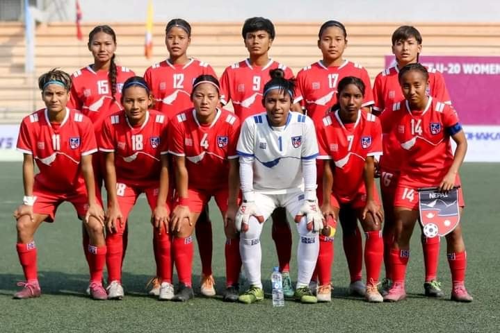 महिला फुटबल टोली आज बंगलादेश जाने
