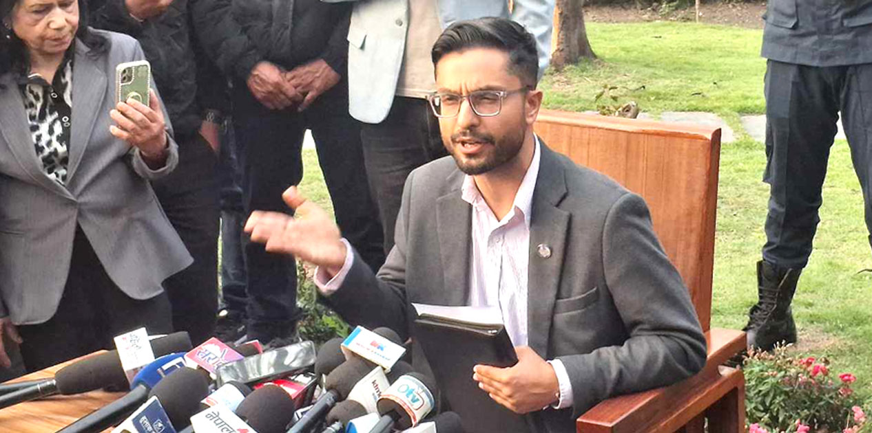 सरकारले प्रतिवेदन अनुसार कार्य गरेको दाबी