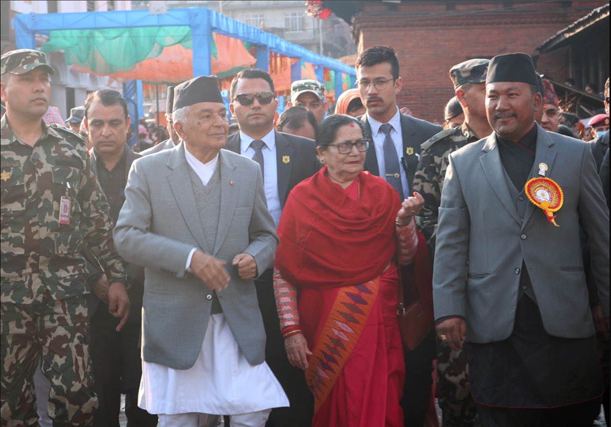 पशुपतिनाथ मन्दिरमा पुगेर राष्ट्रपतिद्वारा पूजा अर्चना