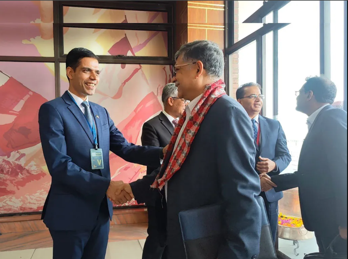 बङ्गलादेशका विदेश सचिव मोमेन काठमाडौँ आइपुगे