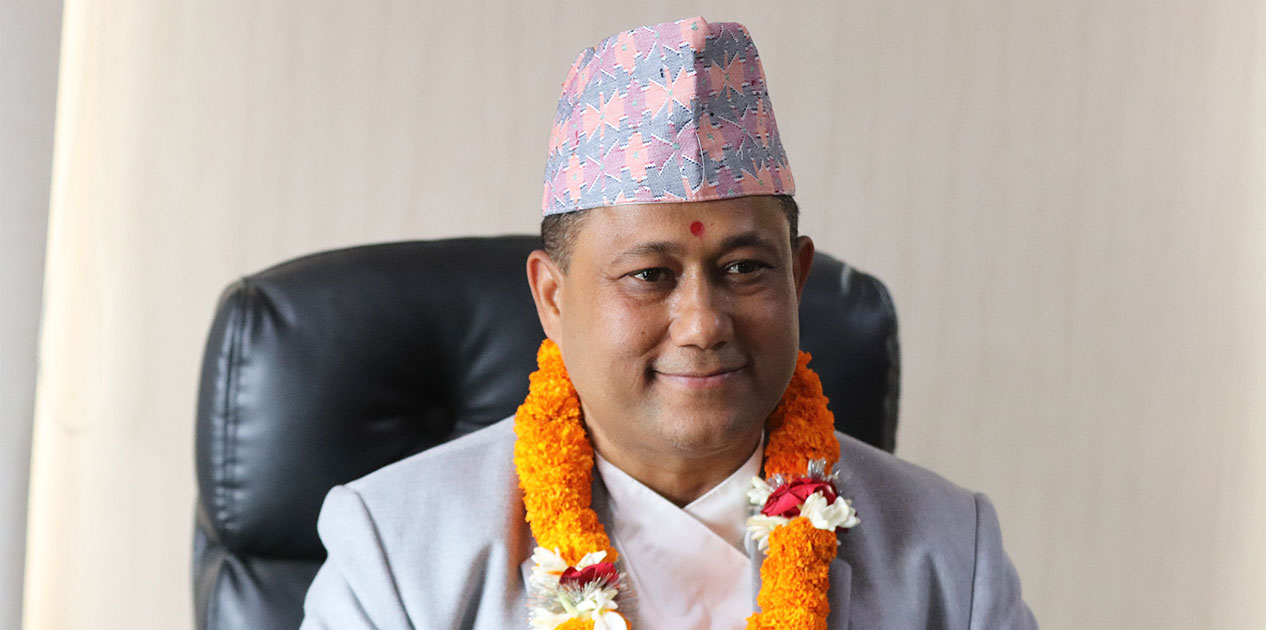 परराष्ट्र मन्त्री खनालद्वारा पदभार ग्रहण