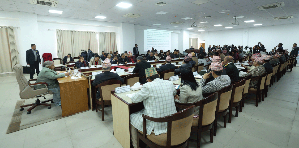 सर्वपक्षीय बैठकमा प्रधानमन्त्री कार्कीको टिप्पणी : ‘हामी सबैको आलोचना खेप्ने अचानो होइनौँ’