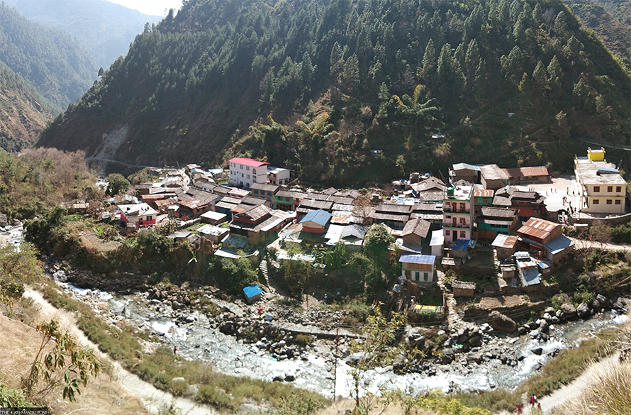 ढोरपाटनमा जलविद्युत् छ, तर बत्ती बल्दैन