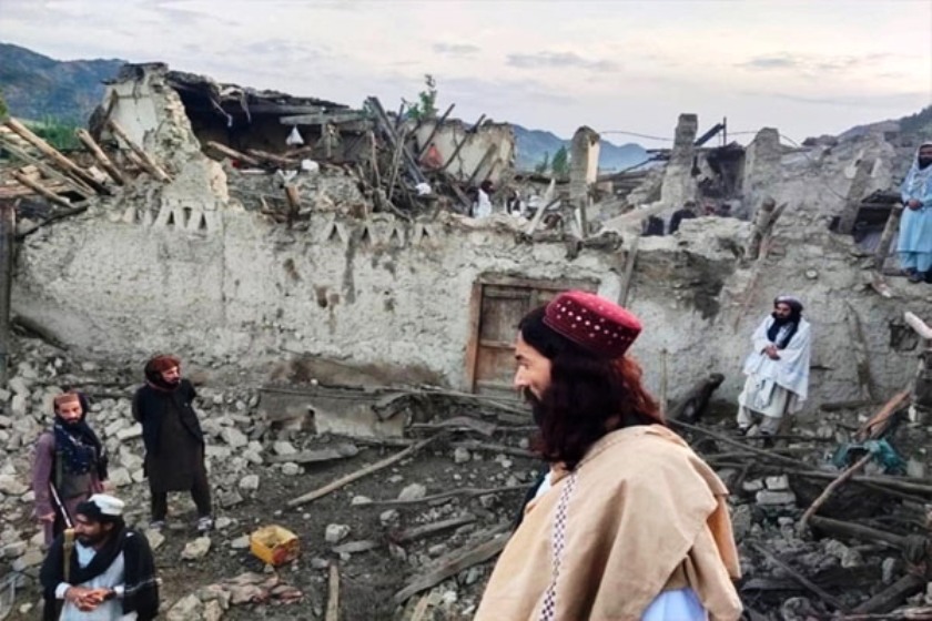 अफगानिस्तानमा घरकाे छाना खस्दा ४ जनाको मृत्यु, १८ जना घाइते
