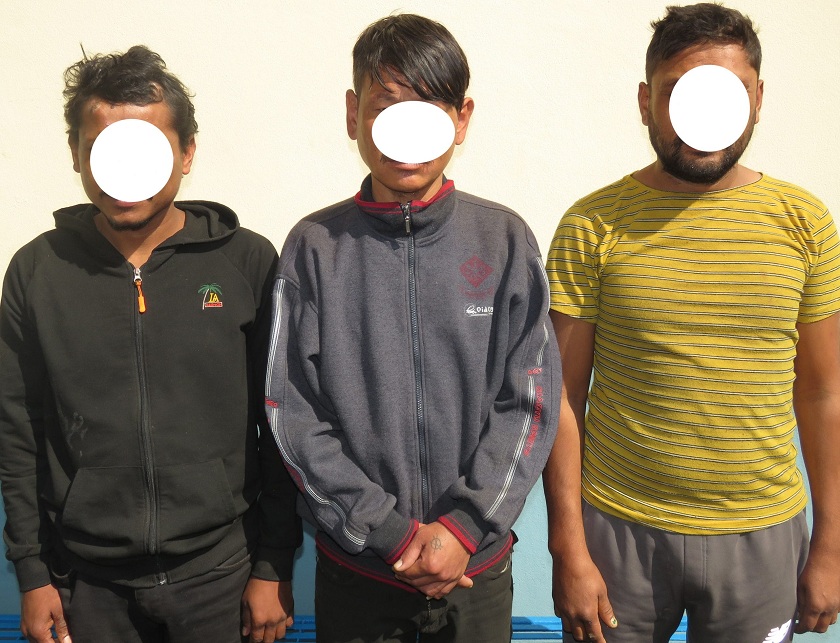 ललितपुरमा एटिएम मेशिन तोडफोड गर्ने तीन जना पक्राउ