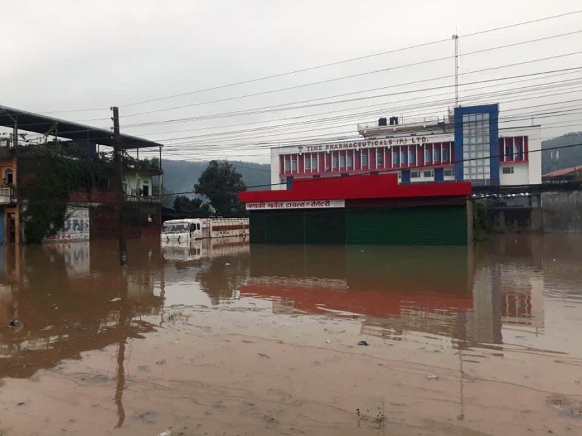 नवलपरासीमा भारी वर्षा, सतर्कता अपनाउन आग्रह