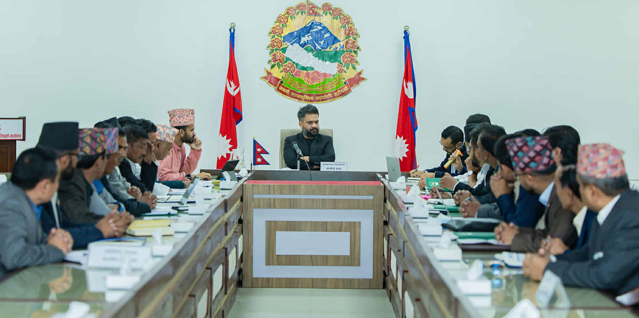 लुम्बिनीका सांसदसँग प्रधानमन्त्रीको छलफल, विकास र सुशासन प्राथमिकतामा