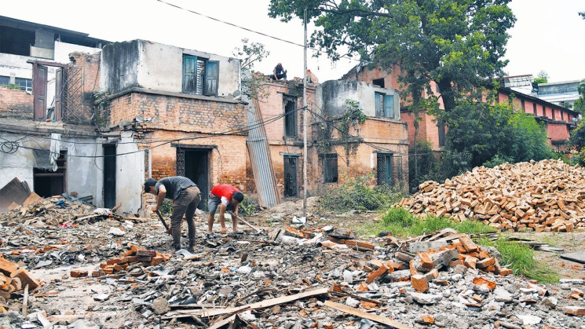 जमलको ८ रोपनी जग्गा हडप्न बालुवाटारले सघायो