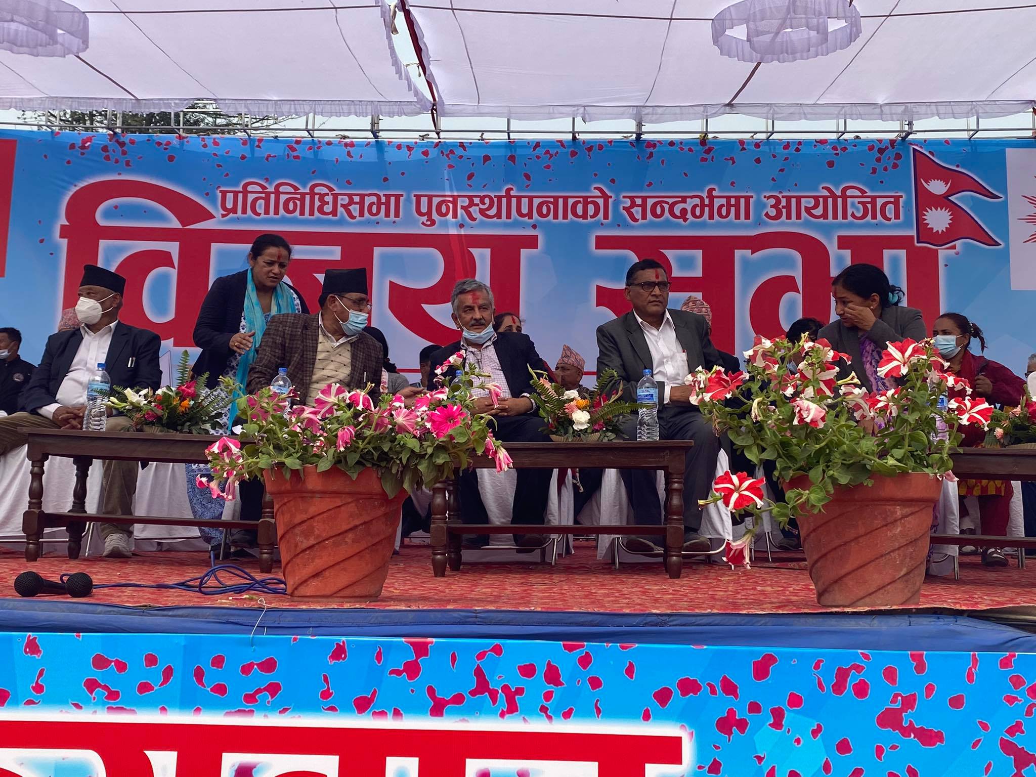 केपी ओलीलाई रेनु दाहालको जवाफ : भरतपुरकी मेयरलाई पिकनिक जाने फुर्सद छैन