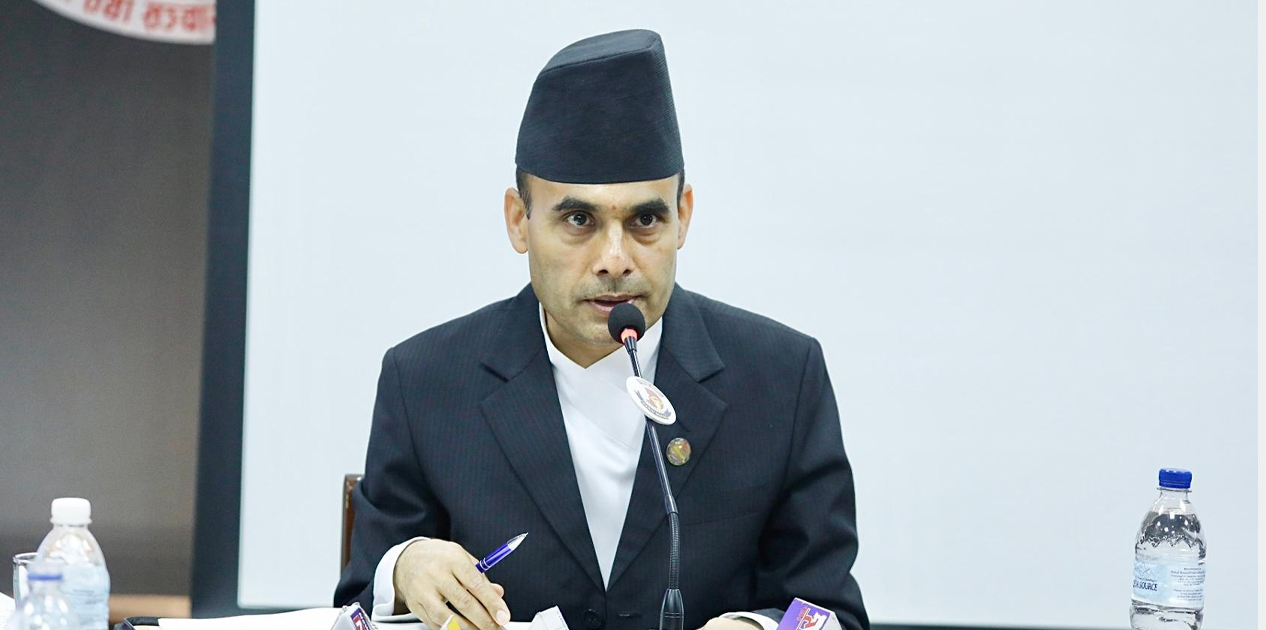 सरकार प्रेस स्वतन्त्रता सङ्कुचन गर्नेतर्फ छैन : सञ्चारमन्त्री