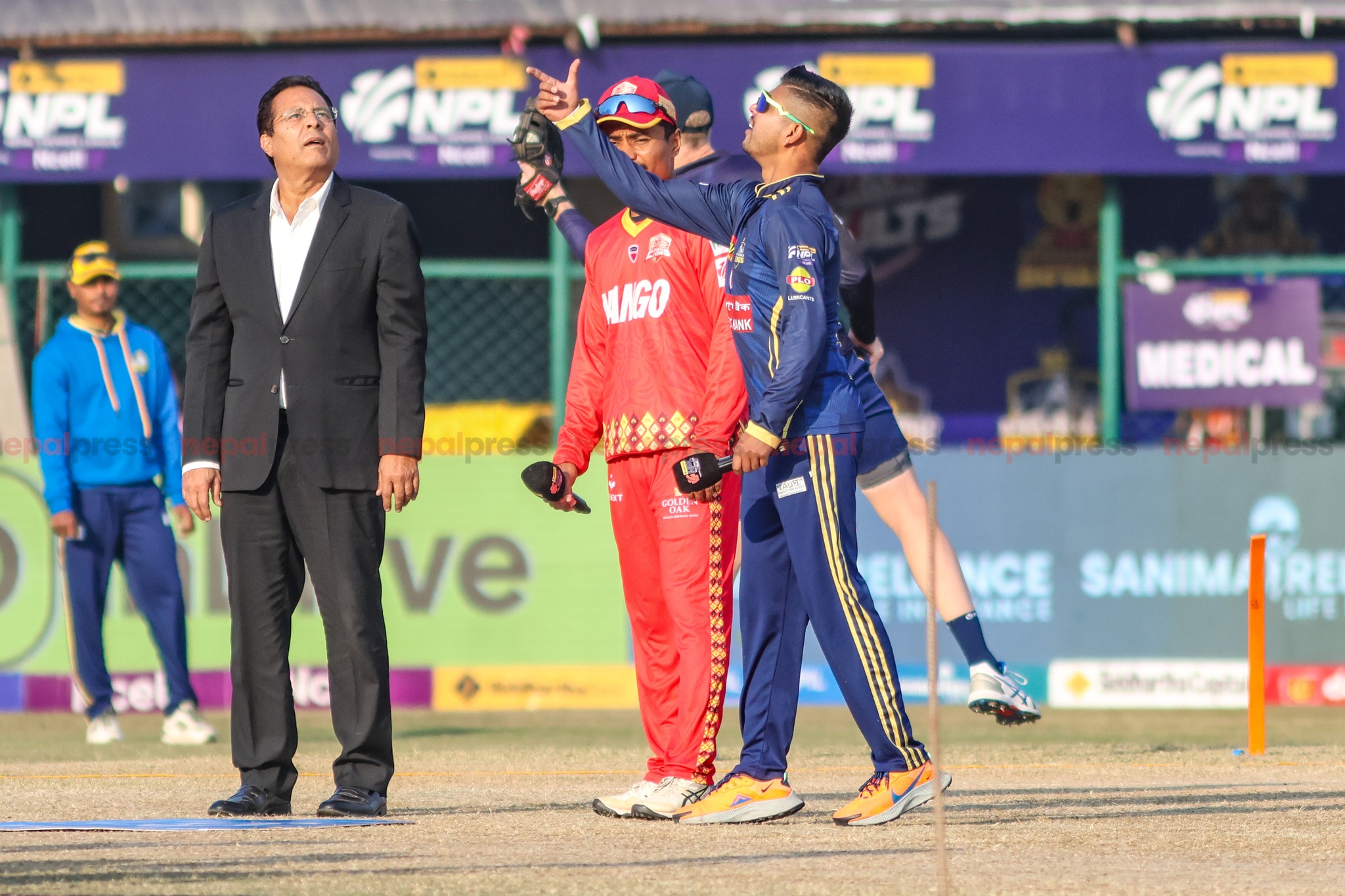 विराटनगरविरुद्ध लुम्बिनीले टस जितेर फिल्डिङ गर्दै