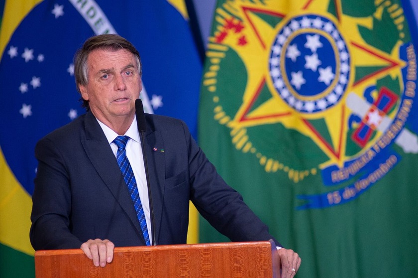 ब्राजिलका राष्ट्रपति बोल्सोनारोले मौनता तोडे