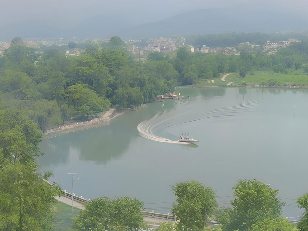 बुलबुल तालमा मोटरबोट सञ्चालन भएपछि…