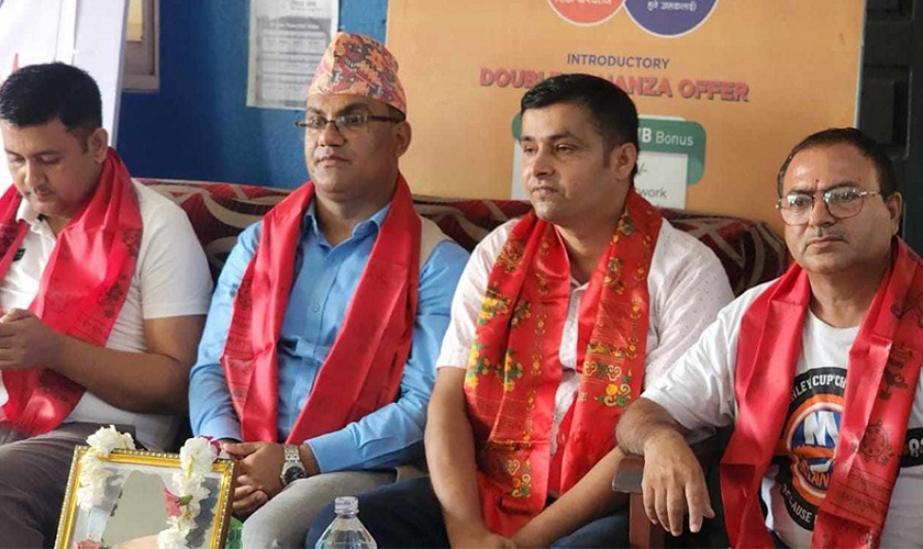बिपी स्मृति दिवसको अवसरमा चितवन कांग्रेसको १५ दिने अभियान सुरु