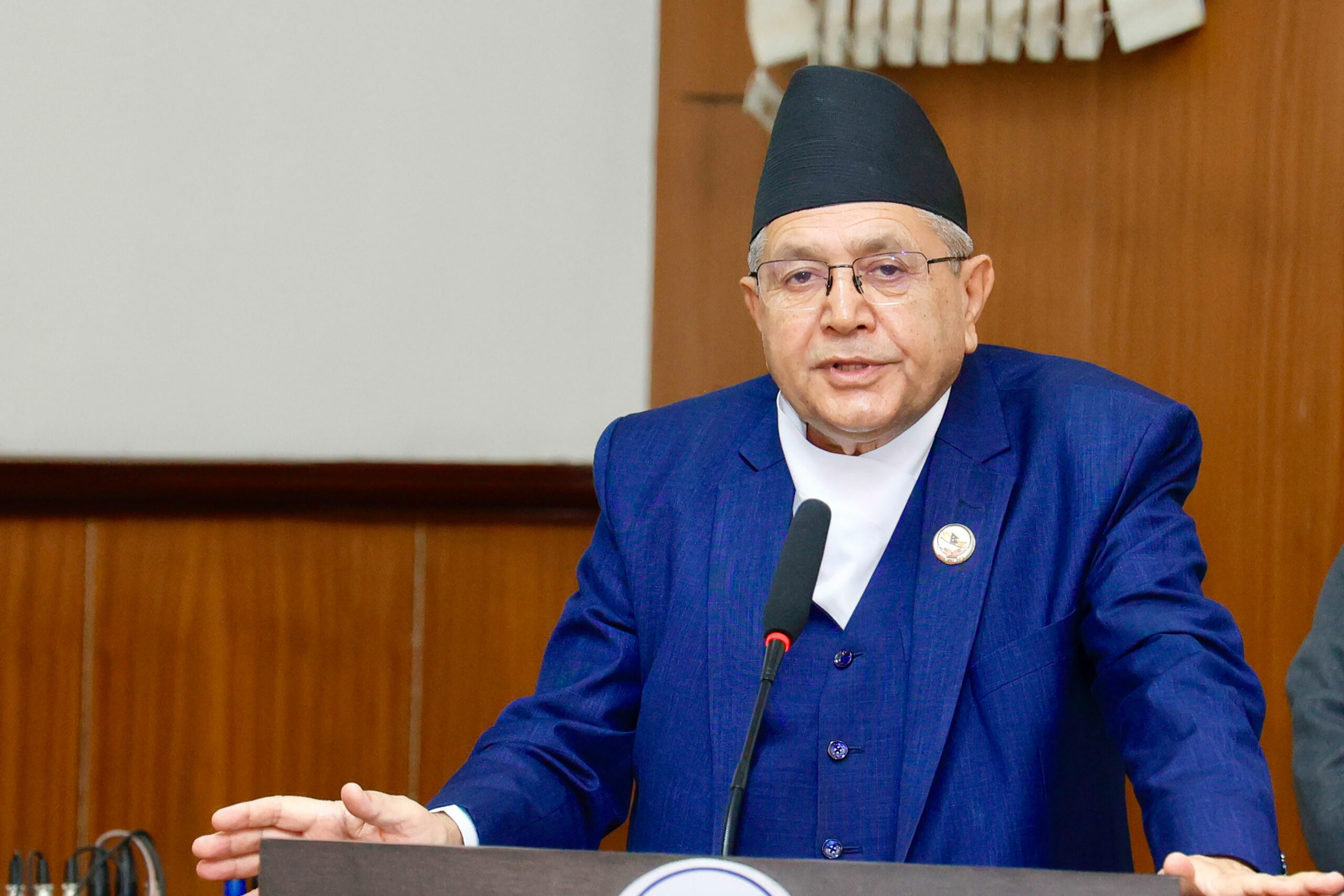 सरकारले संसद् सचिवालयमाथि आर्थिक बन्देज लगाउने प्रयास गरिरहेको छ: सभामुख