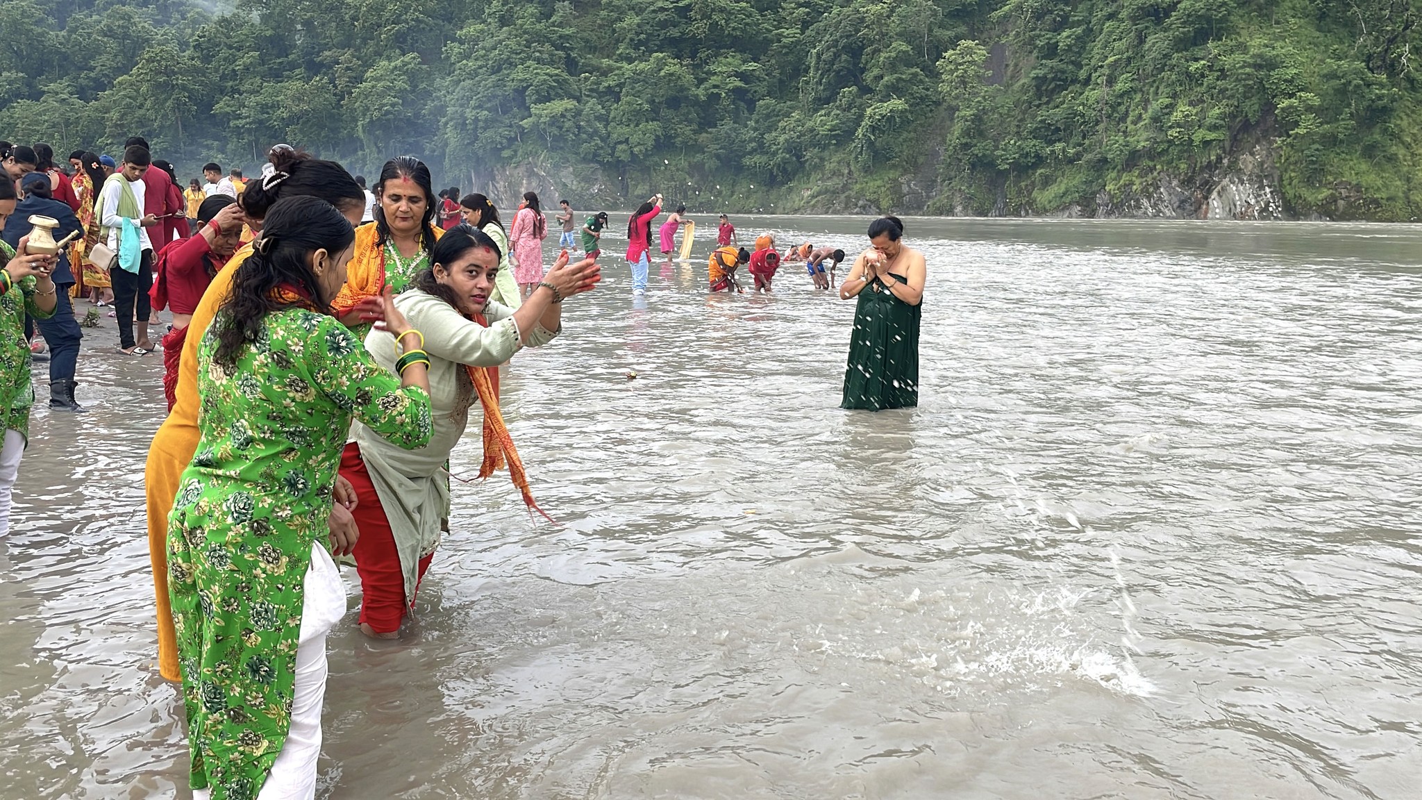 साउनको अन्तिम सोमवार देवघाटधाममा बोलबम मेला (भिडियोसहित)