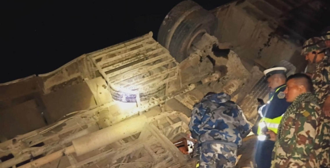 धादिङ दुर्घटना अपडेट : मृतकको संख्या १७ पुग्यो, २८ जना घाइते