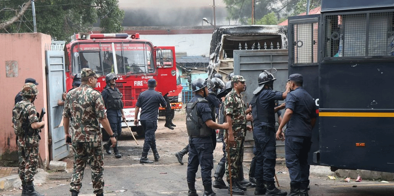डिल्लीबजार कारागारमा कैदीहरूले लगाए आगो, स्थानान्तरण गरिँदै