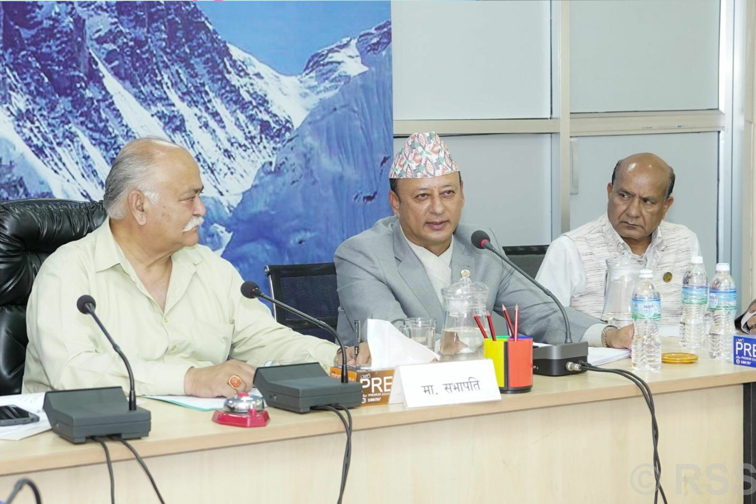 क्षति न्यूनीकरणका लागि पूर्व सूचना प्रणाली सरकारको प्राथमिकतामा छ : ऊर्जामन्त्री खड्का