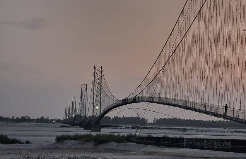 दोधारा चाँदनी सुख्खा बन्दरगाह निर्माण गर्न रुख कटान सुरु