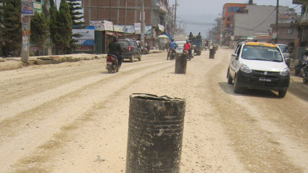 अझै पूरा भएन ढोलाहिटी–लेले सडक